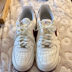 Nike White and Maroon Men's Sneakers